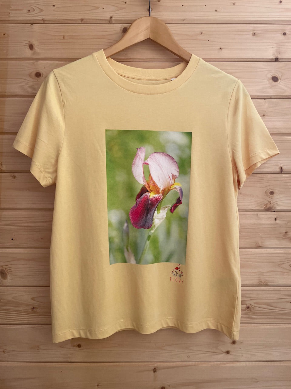 Dancing Iris: Viva Yellow