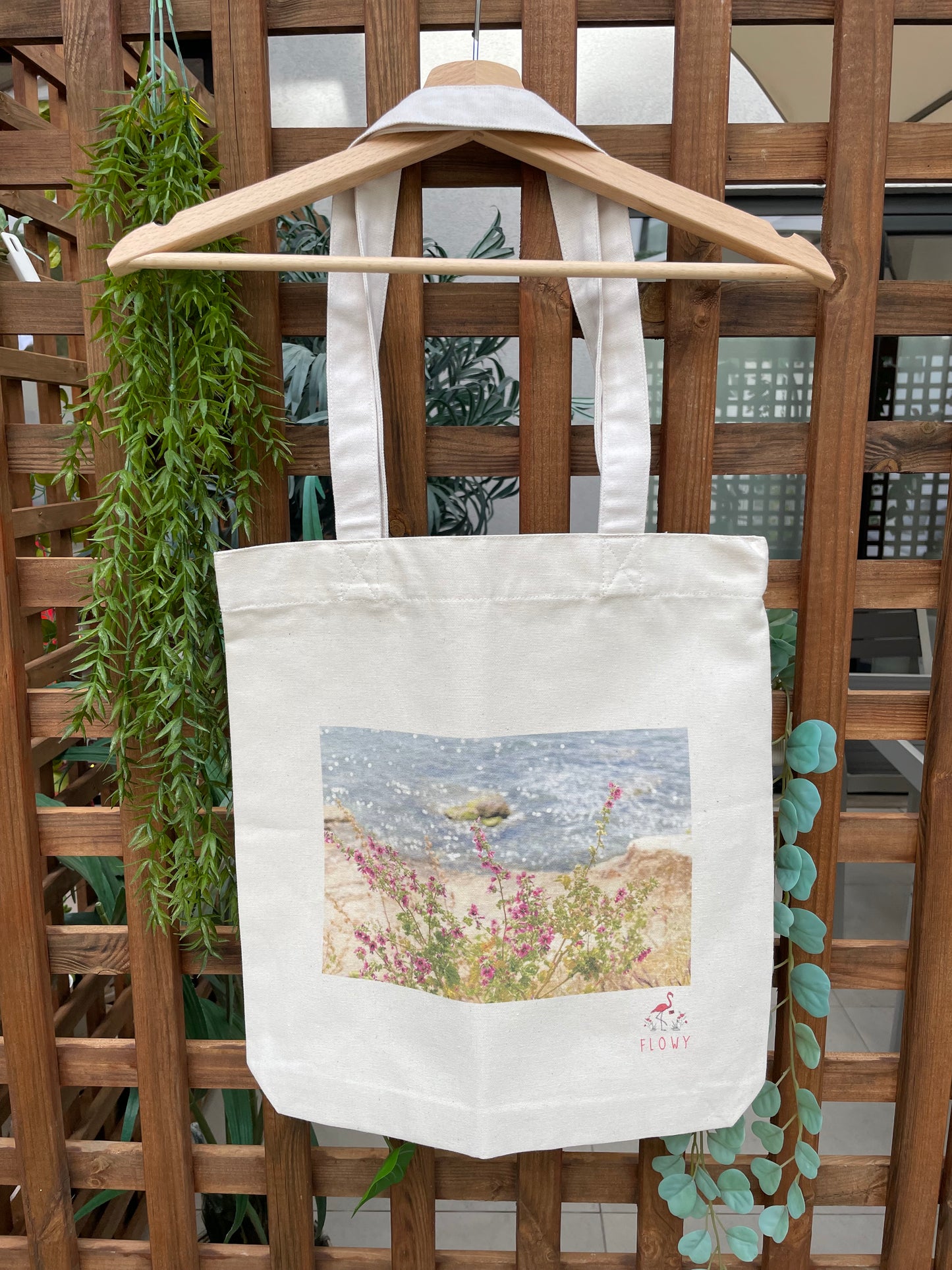 Flowy tote bag gift idea