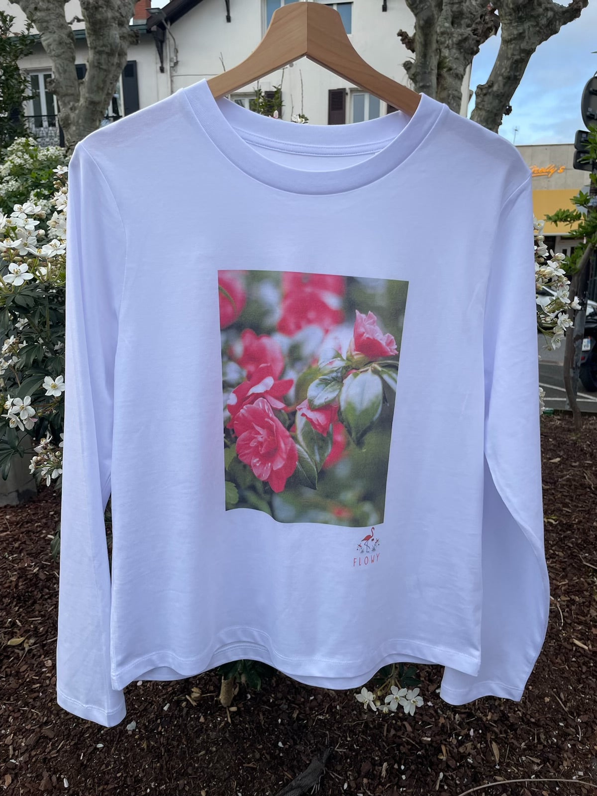 Camellia - long sleeved T-shirt - White