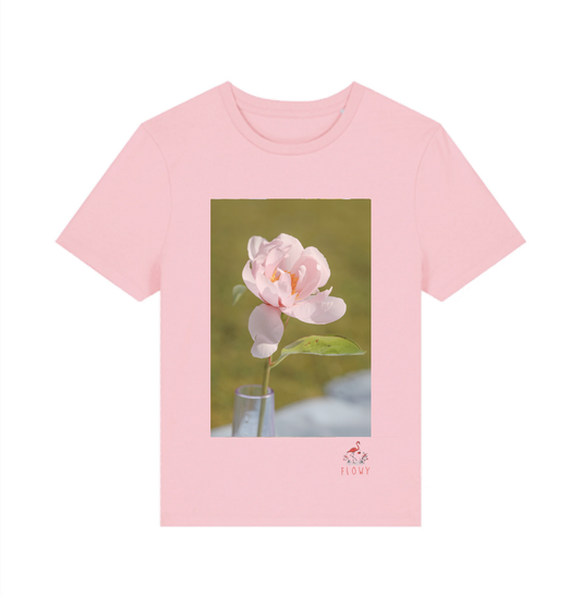 Peony on the lawn: Cotton Pink